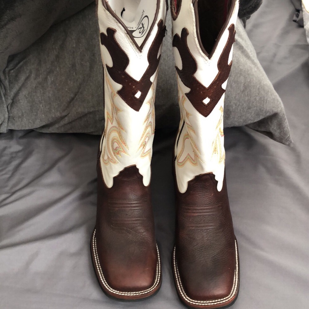 Tony Lama boots